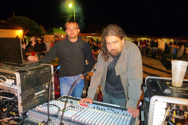 img00040.jpg