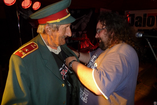 img00032.jpg