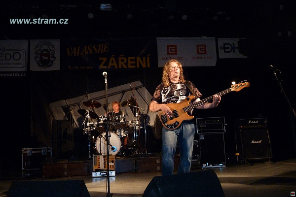 img00003.jpg