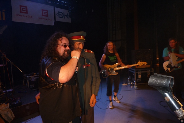 img00034.jpg