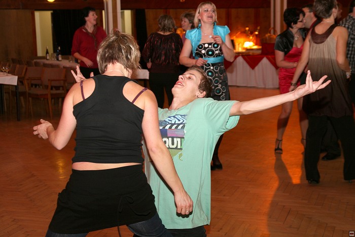 img00020.jpg