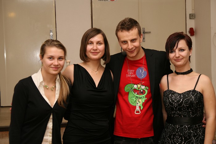 img00037.jpg