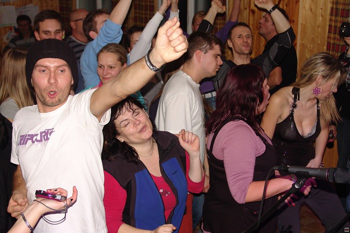 img00009.jpg