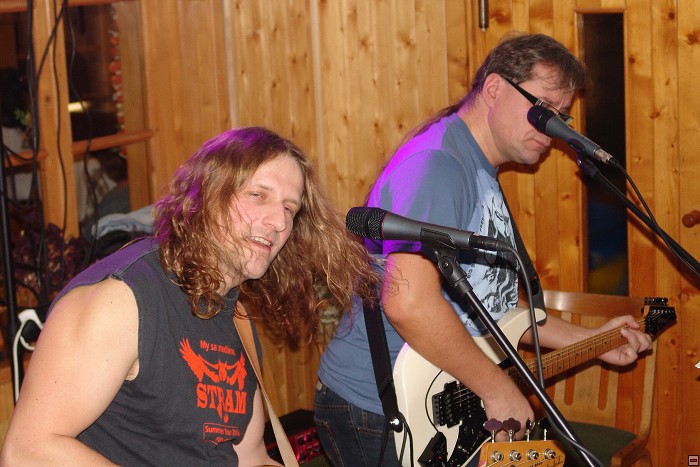 img00027.jpg