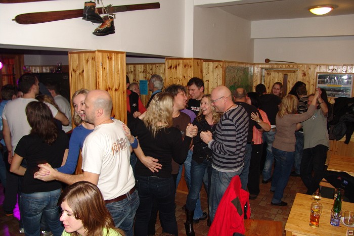 img00030.jpg