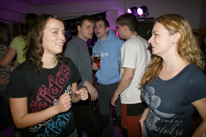 img00019.jpg