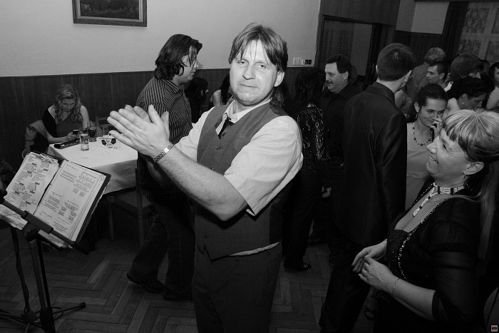 img00012.jpg