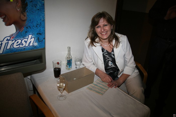 img00042.jpg