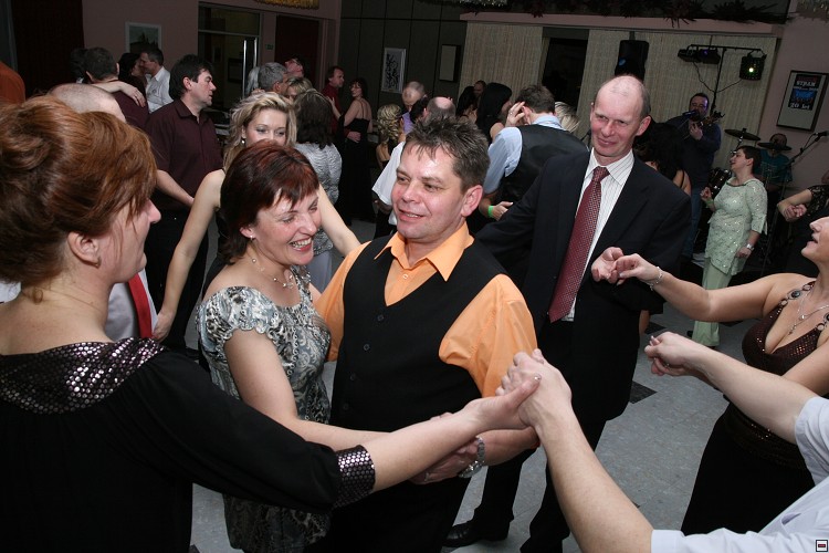 img00077.jpg