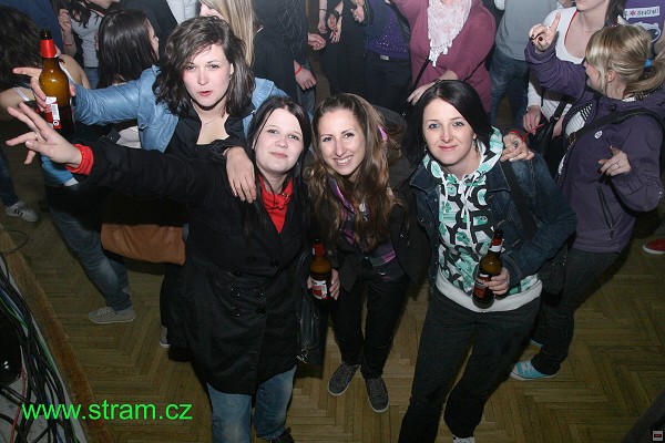 img00019.jpg