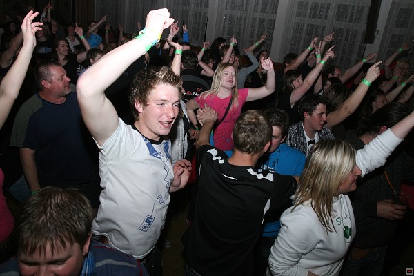 img00016.jpg