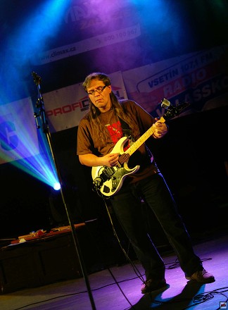 img00015.jpg