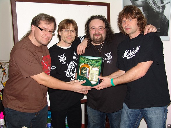 img00016.jpg