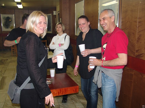 img00018.jpg