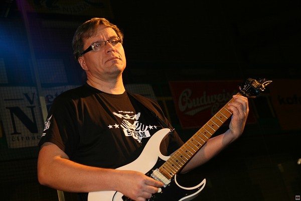 img00008.jpg