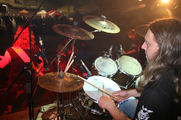 img00027.jpg