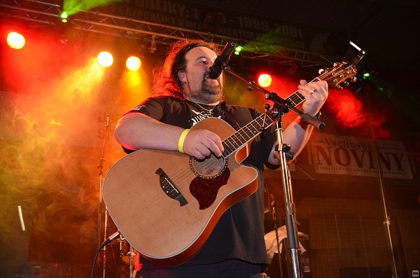img00020.jpg