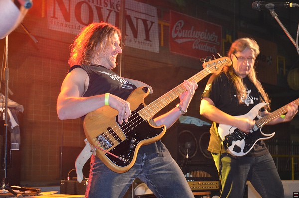 img00021.jpg