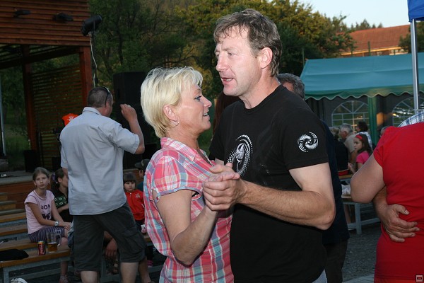 img00037.jpg