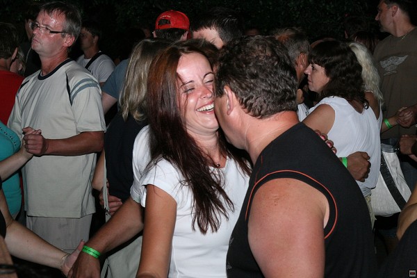 img00032.jpg