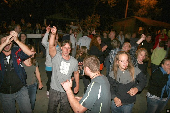 img00025.jpg