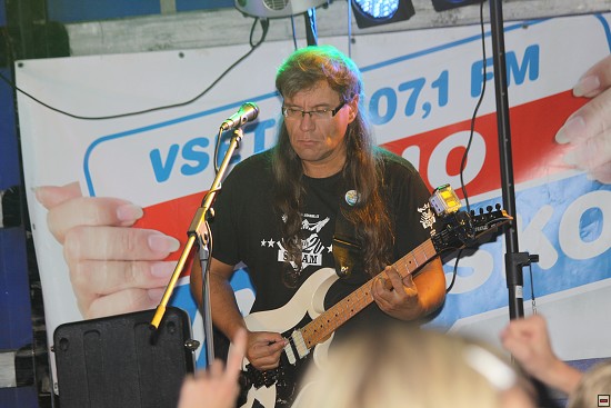 img00009.jpg