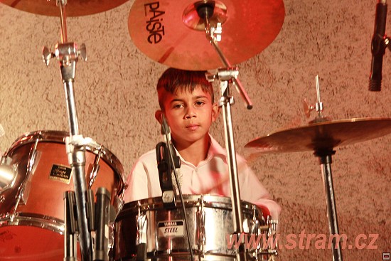 img00002.jpg