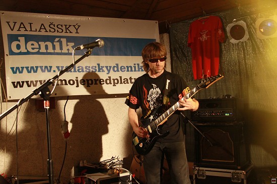 img00044.jpg
