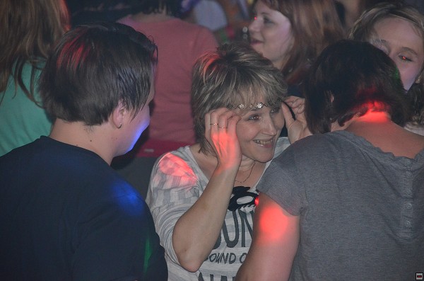 img00009.jpg