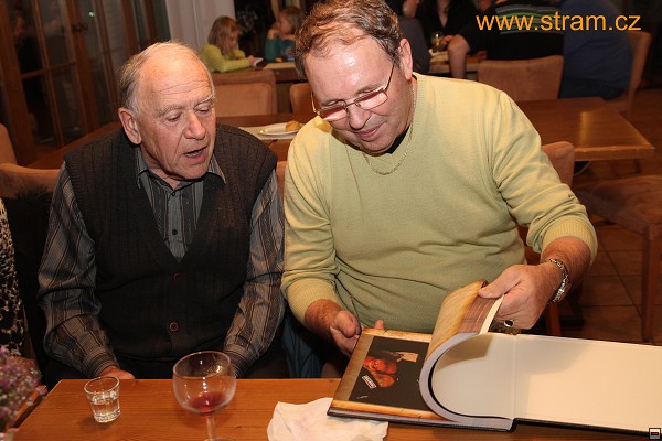 img00008.jpg