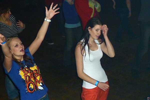 img00019.jpg