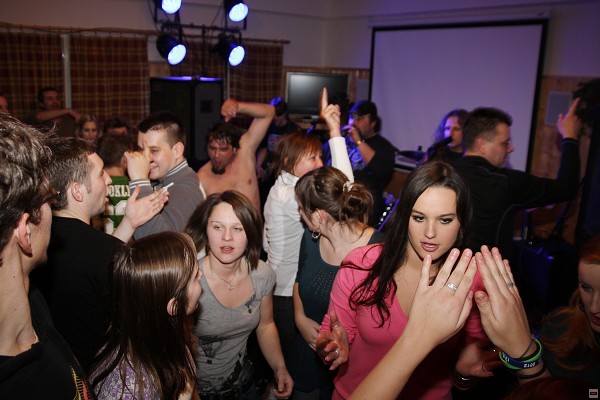 img00017.jpg