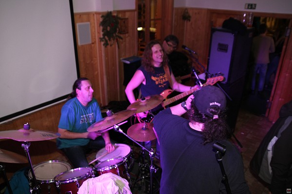 img00102.jpg