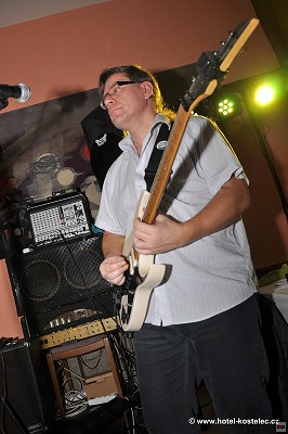 img00015.jpg