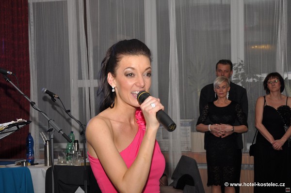 img00017.jpg