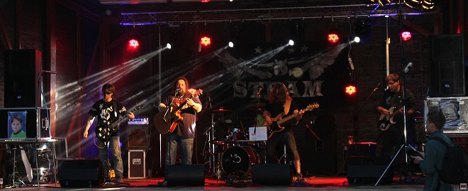 img00025.jpg