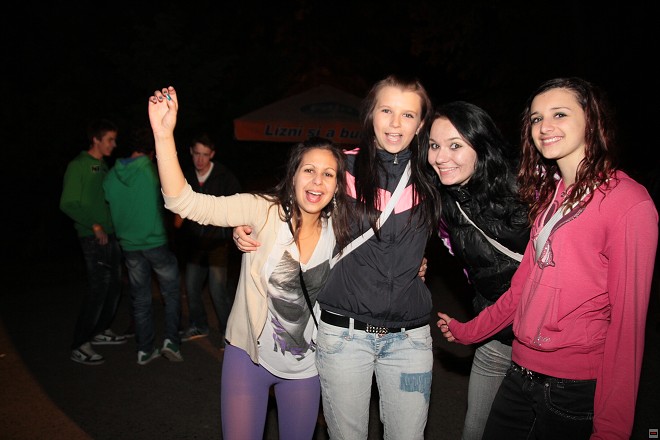 img00020.jpg