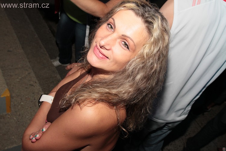 img00025.jpg