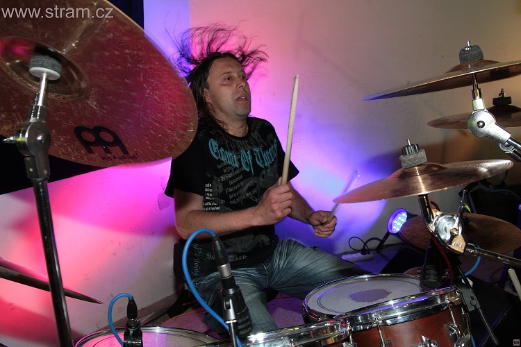img00045.jpg
