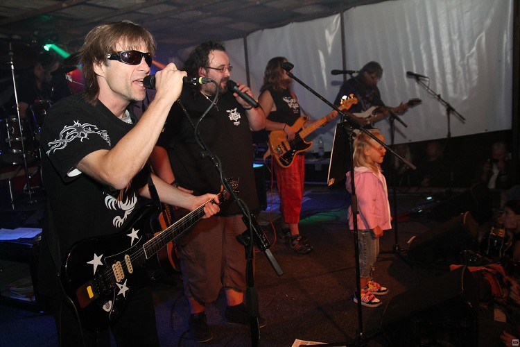 img00065.jpg