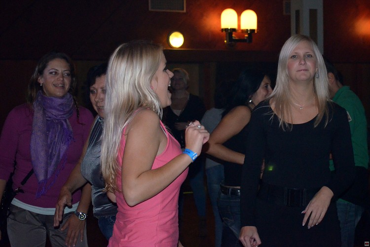 img00021.jpg