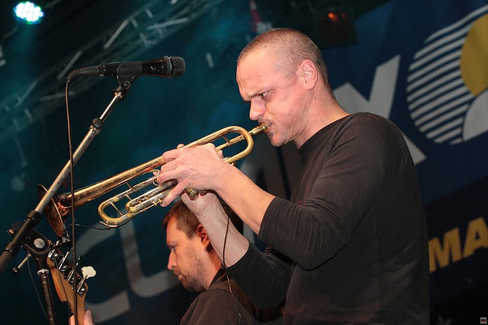 img00022.jpg