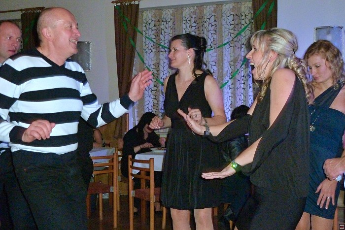 img00027.jpg