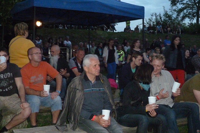 img00051.jpg