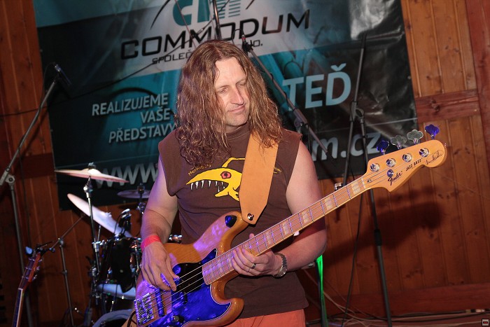 img00015.jpg