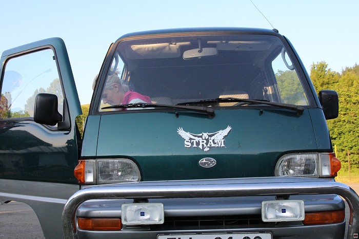 img00077.jpg