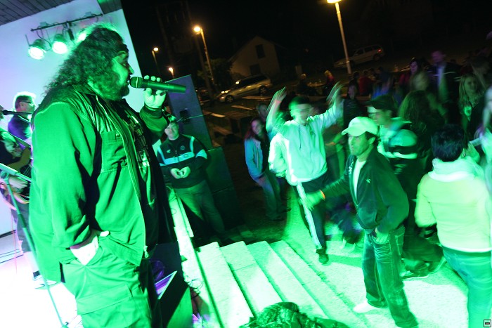 img00020.jpg