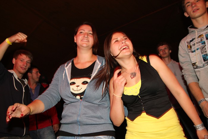 img00040.jpg