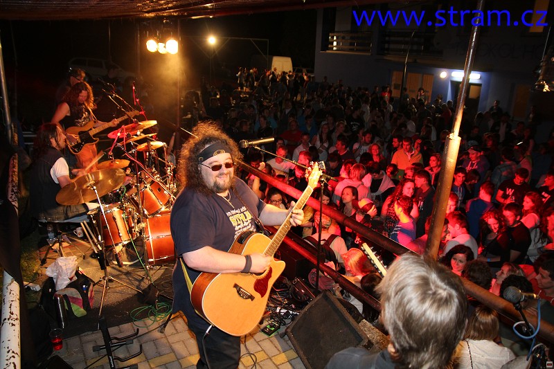 img00074.jpg