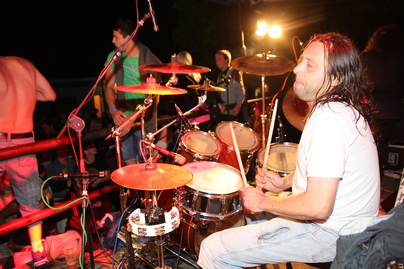 img00097.jpg